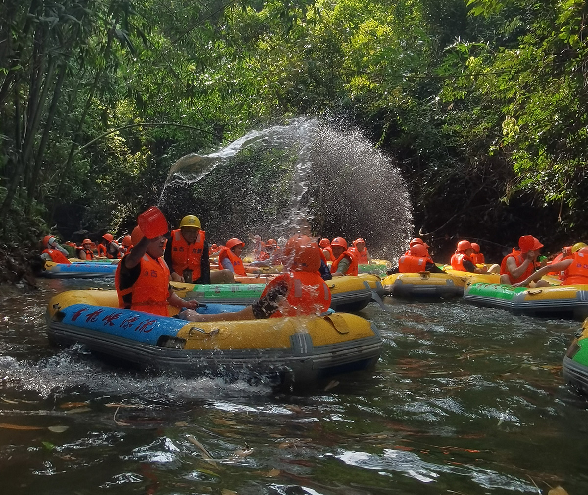 5bf06184376e35d1d759229a9fa9c04b.jpg 漂流.jpg